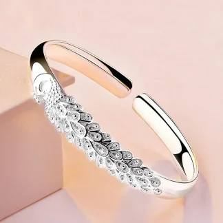 Luxury Shiny Cuff Bracelet For Mom