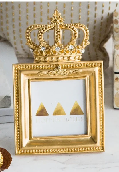 Crown Shaped Picture Frame For Mom - Image 13