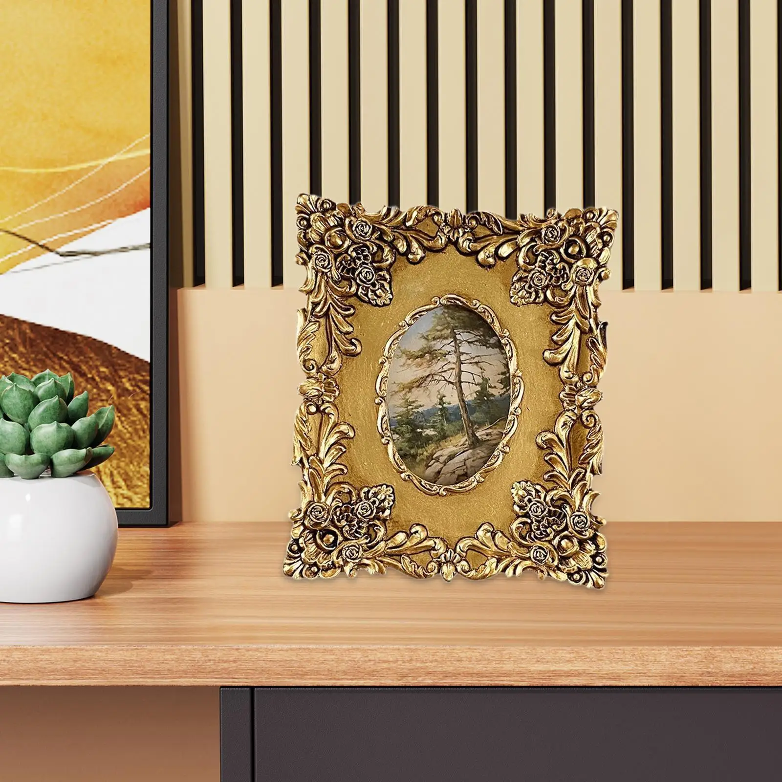 Vintage Picture Frame Photo Picture Holder Decorative Wall Hanging Frame Tabletop Photo Frame Luxury Photo Frame for Bedroom