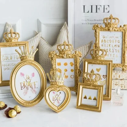 Crown Shaped Picture Frame For Mom - Image 2